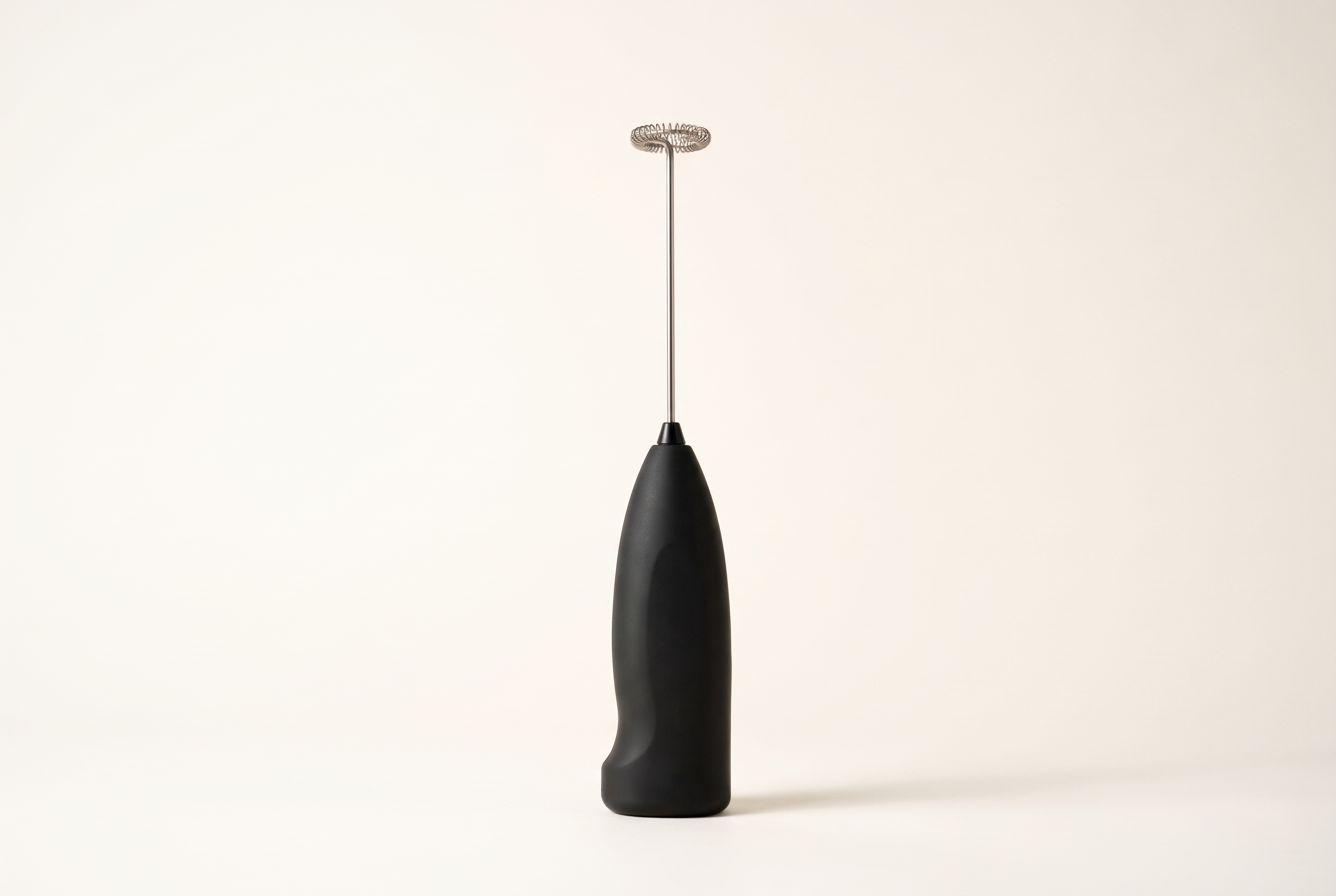 product video checklist example showing a cleaned handheld milk frother photo